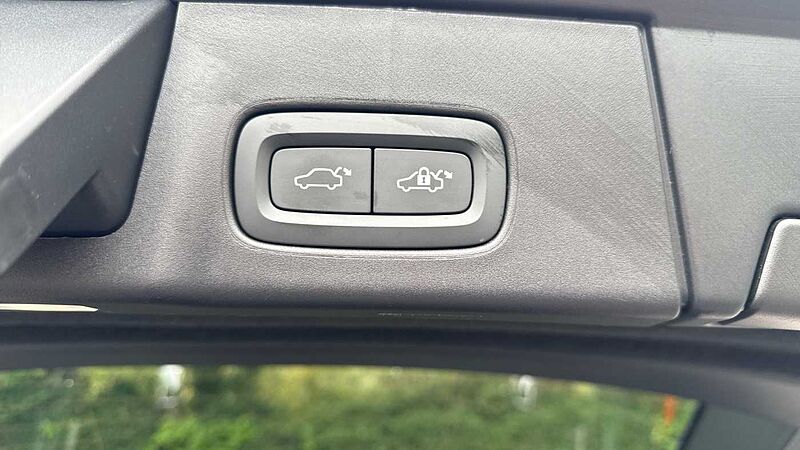 Volvo V90 Cross Country Ultimate, B6 AWD Mild hybrid, Petrol, Bright