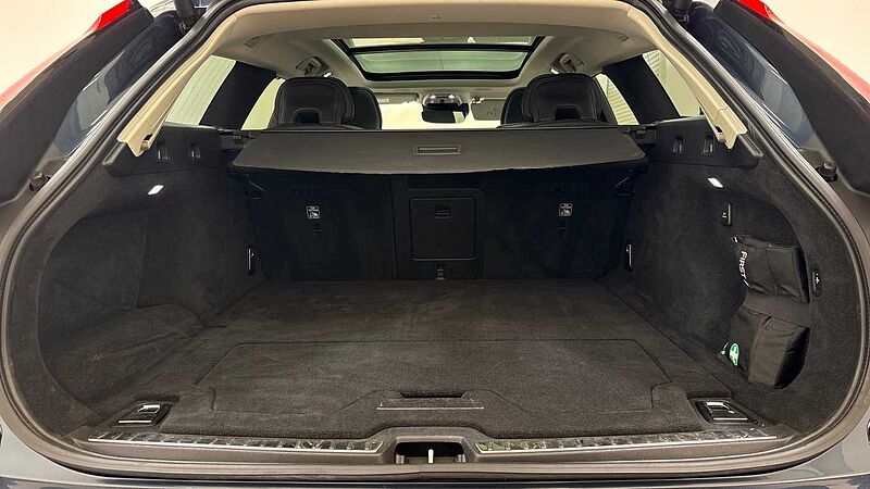 Volvo V90 Cross Country, B5 AWD mild hybrid