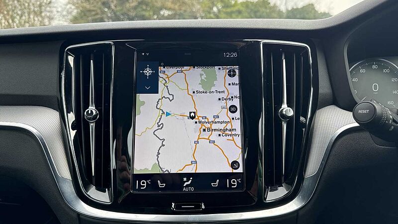 Volvo S60 T8 Twin Engine AWD R-Design Plus Automatic