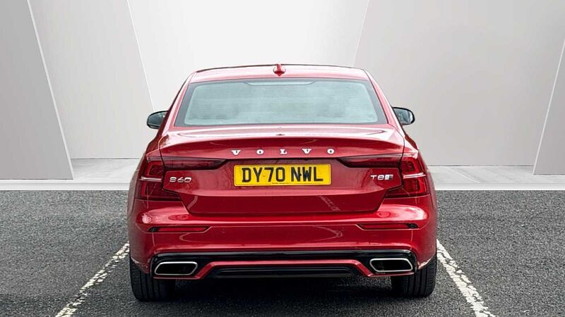 Volvo S60 T8 Twin Engine AWD R-Design Plus Automatic