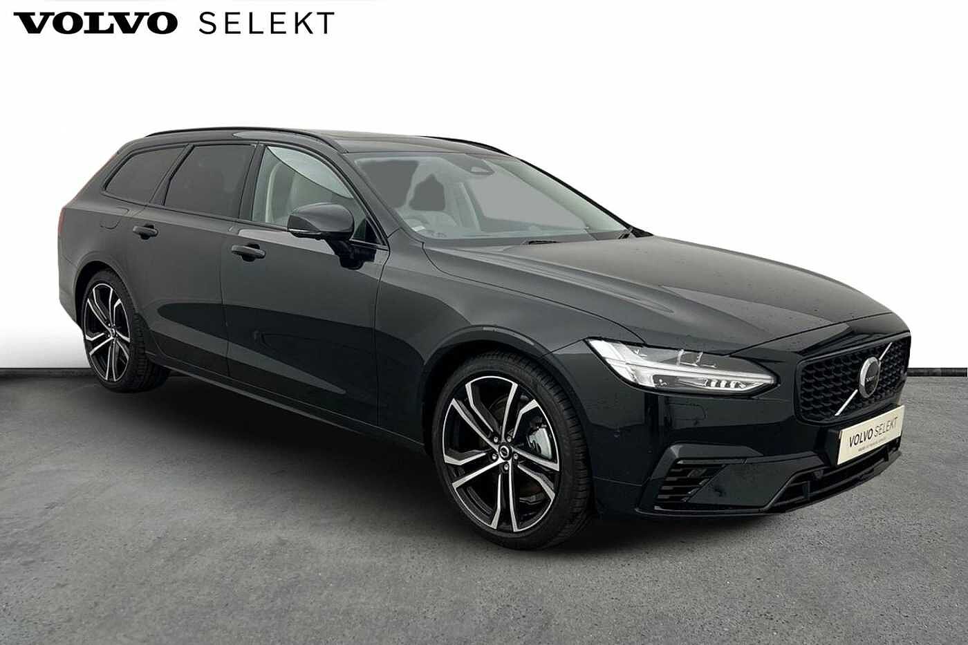 Volvo V90 Ultra, T8 AWD Plug-in hybrid, Electric/Petrol, Dark