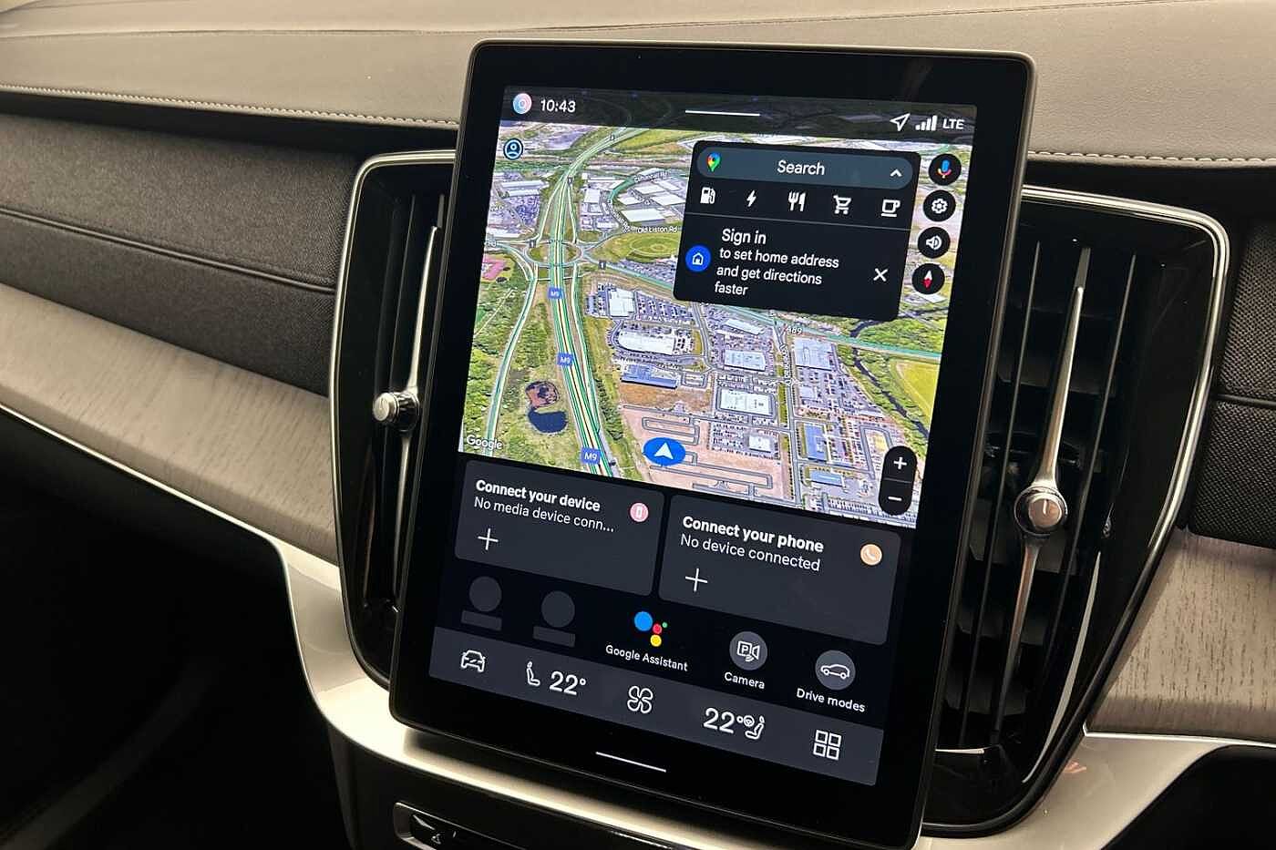 Volvo XC90 Ultra, T8 AWD Plug-in hybrid, Electric/Petrol, Dark, 7 Seats