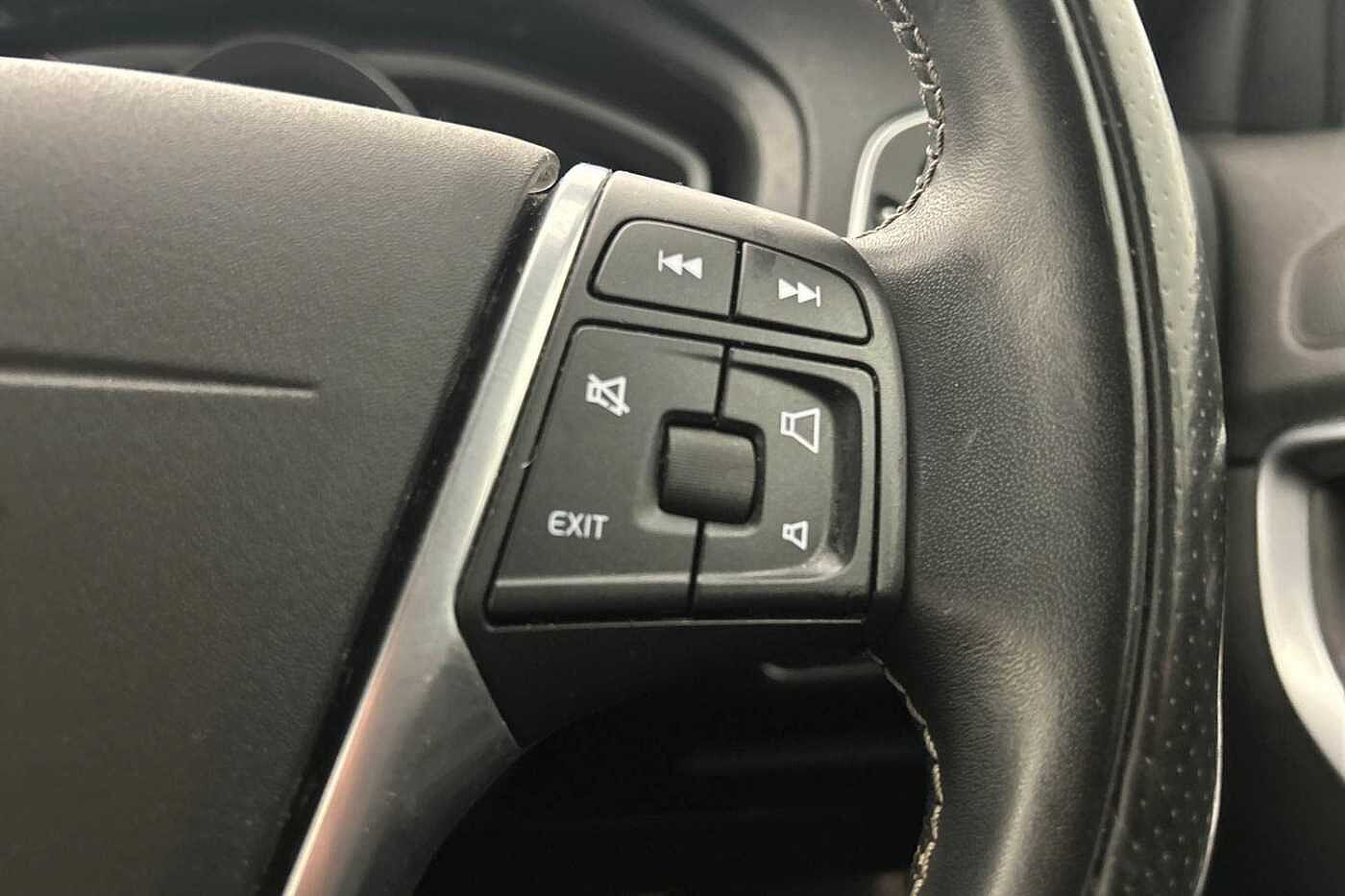 Volvo V40 T2 R-Design Manual