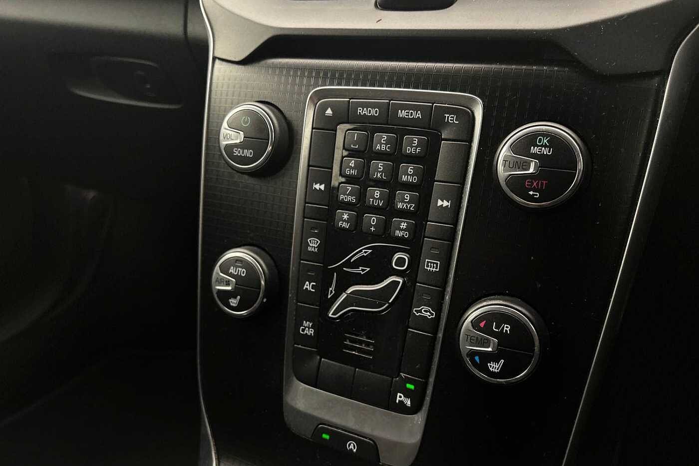 Volvo V40 T2 R-Design Manual