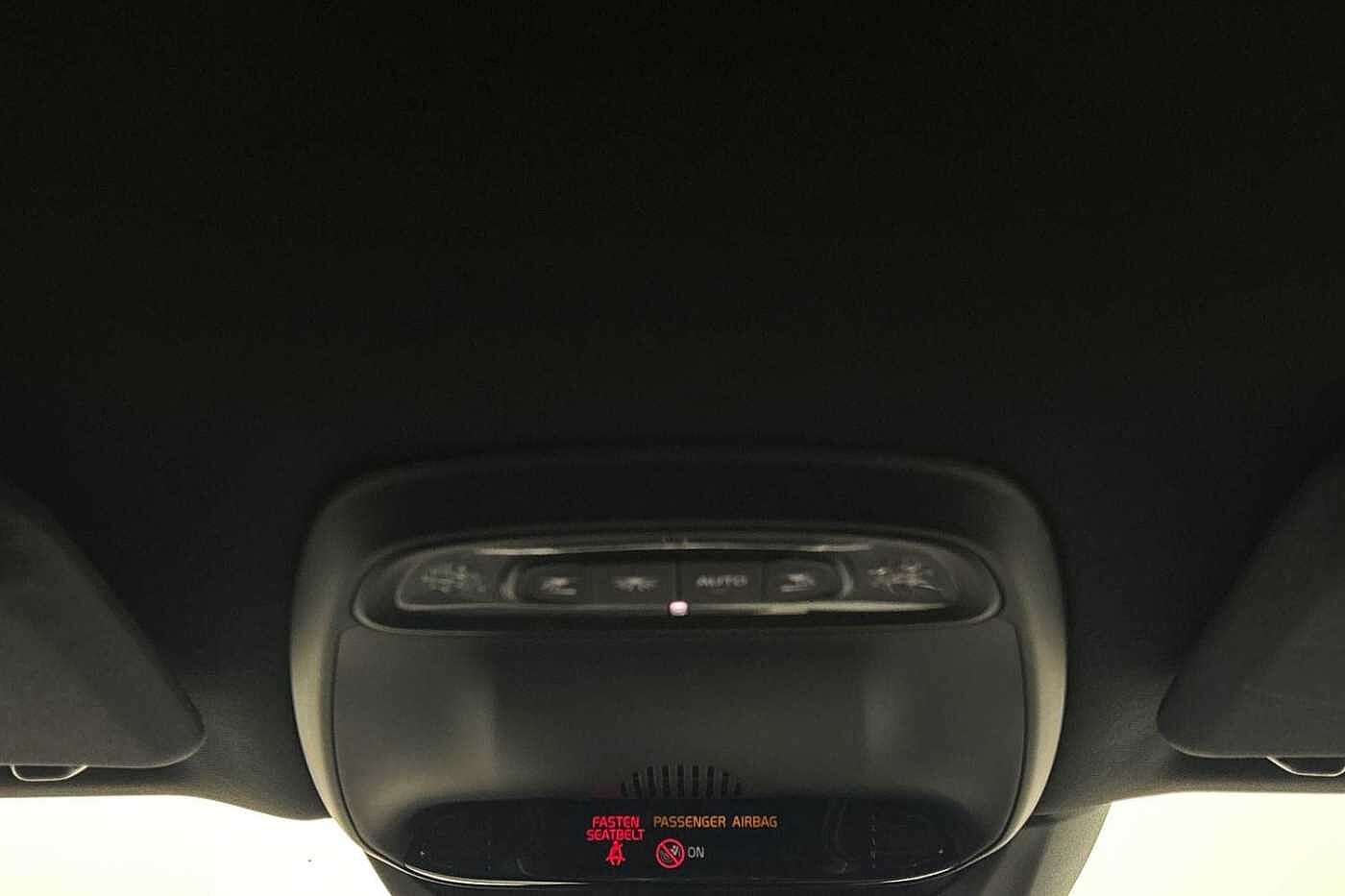 Volvo V40 T2 R-Design Manual