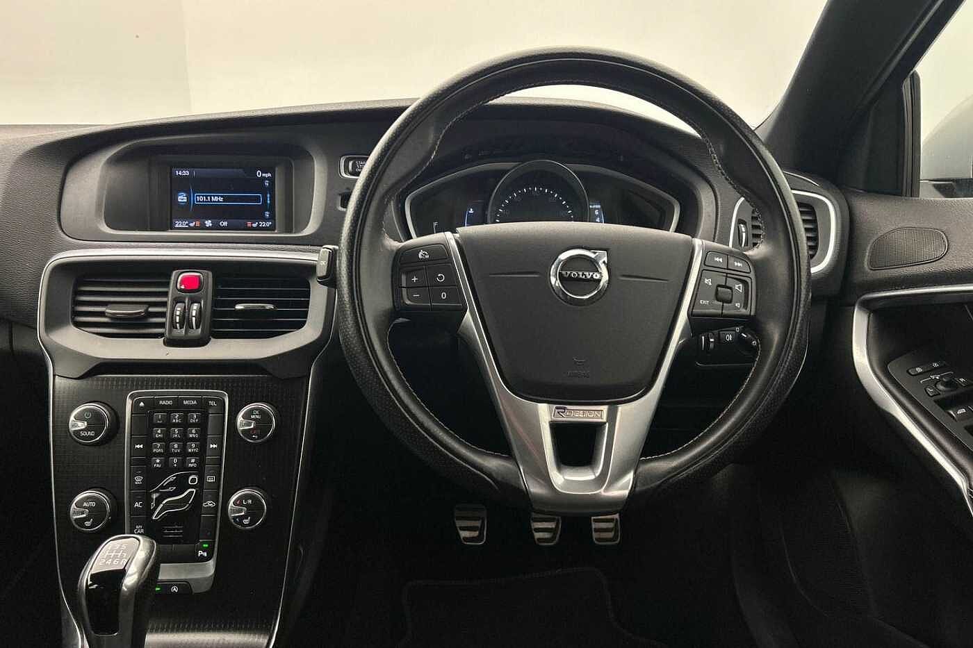 Volvo V40 T2 R-Design Manual
