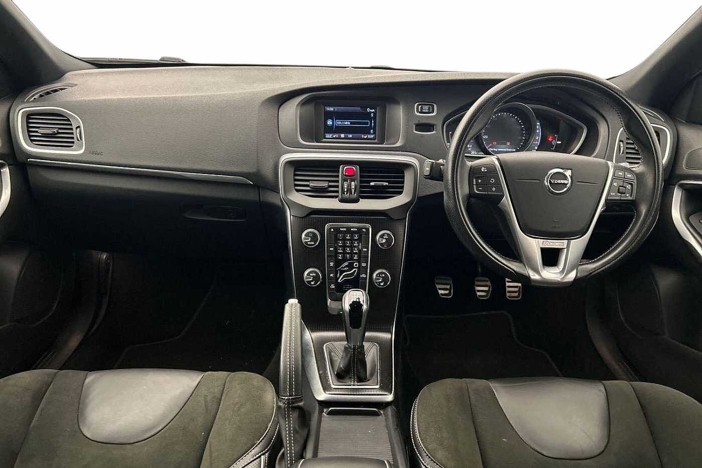 Volvo V40 T2 R-Design Manual