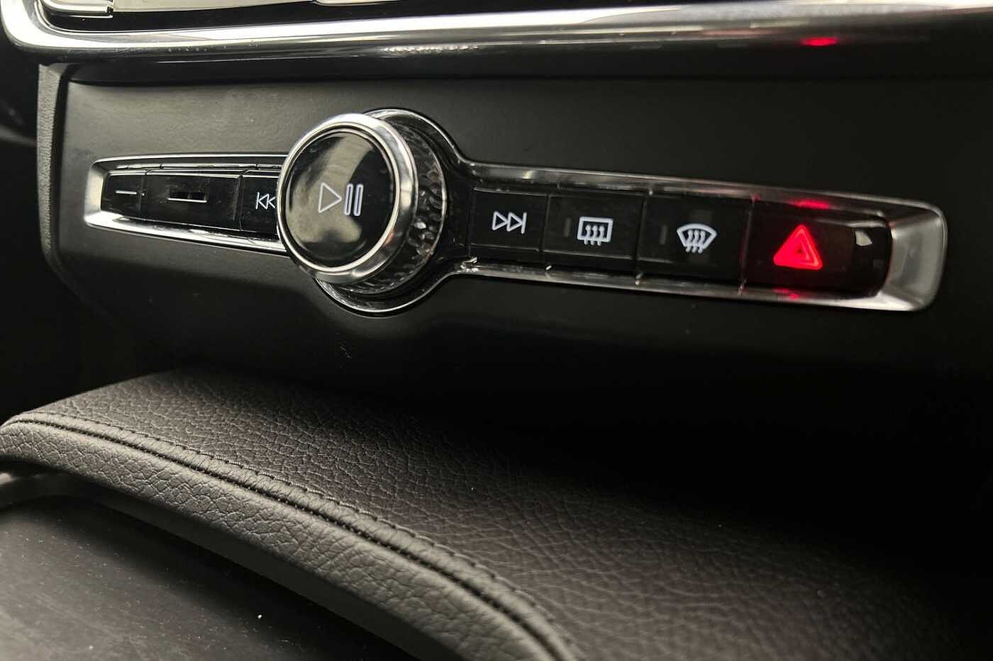 Volvo S90 D4 Momentum Automatic