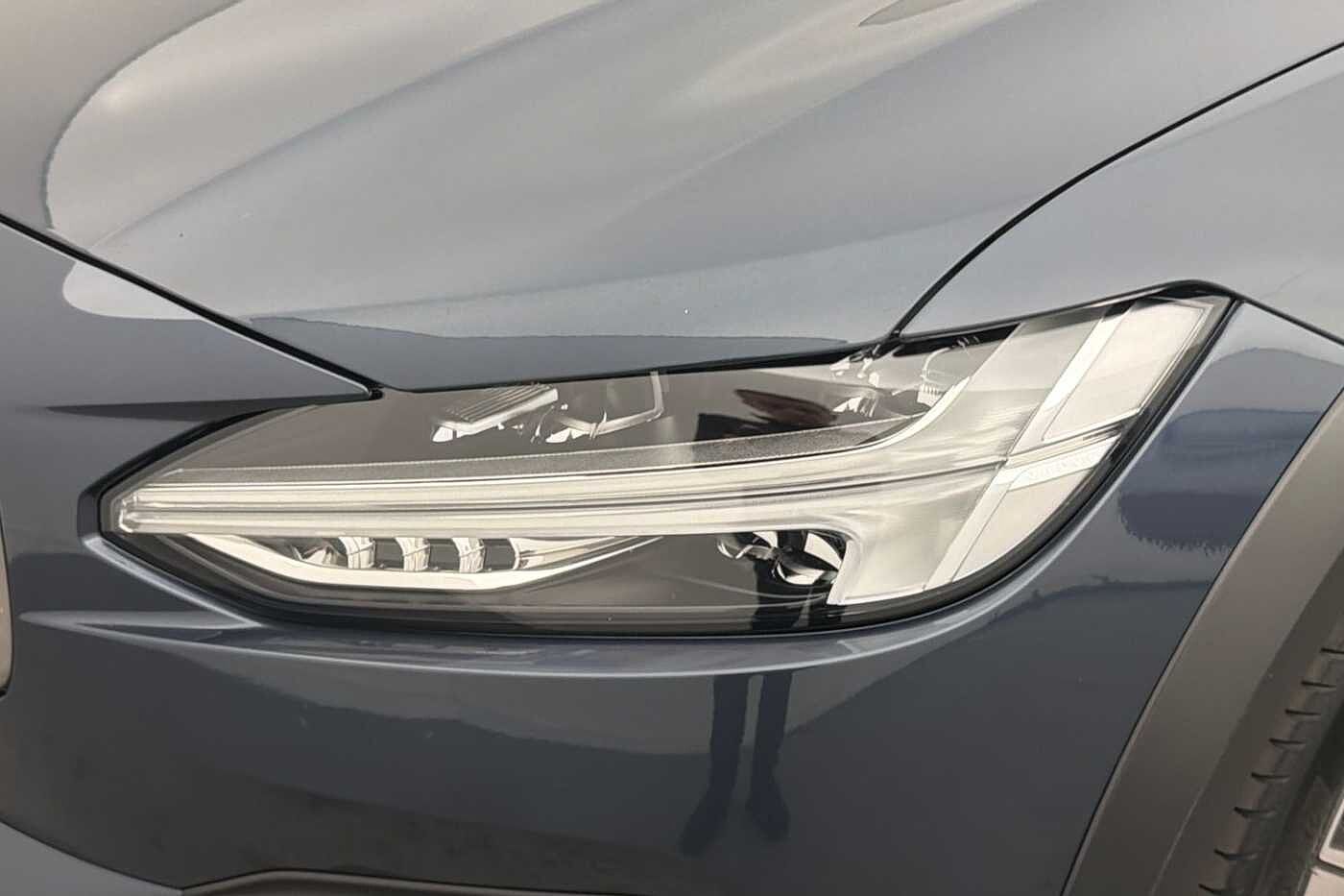 Volvo V90 Cross Country Country, B5 AWD mild hybrid