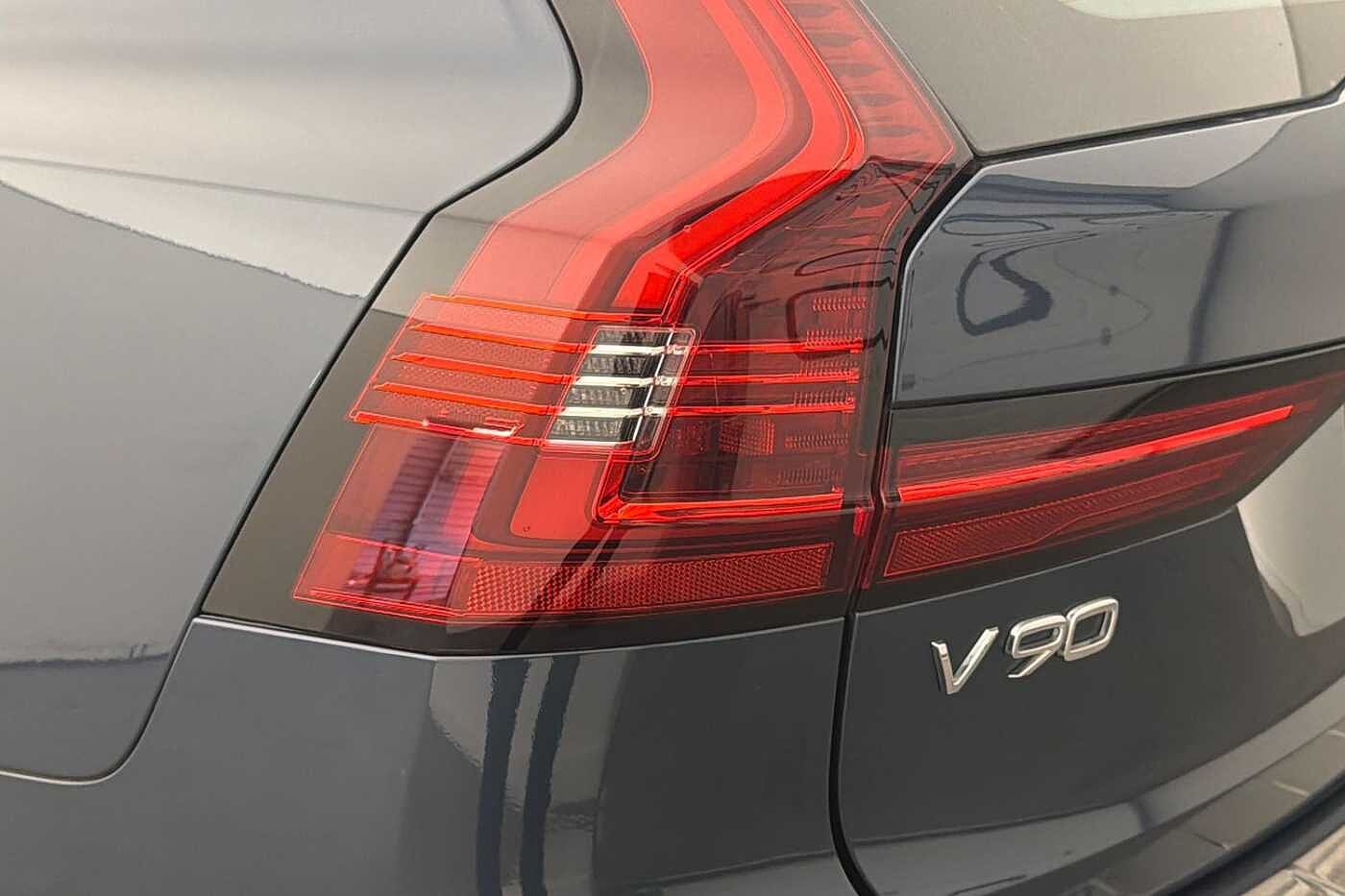 Volvo V90 Cross Country Country, B5 AWD mild hybrid