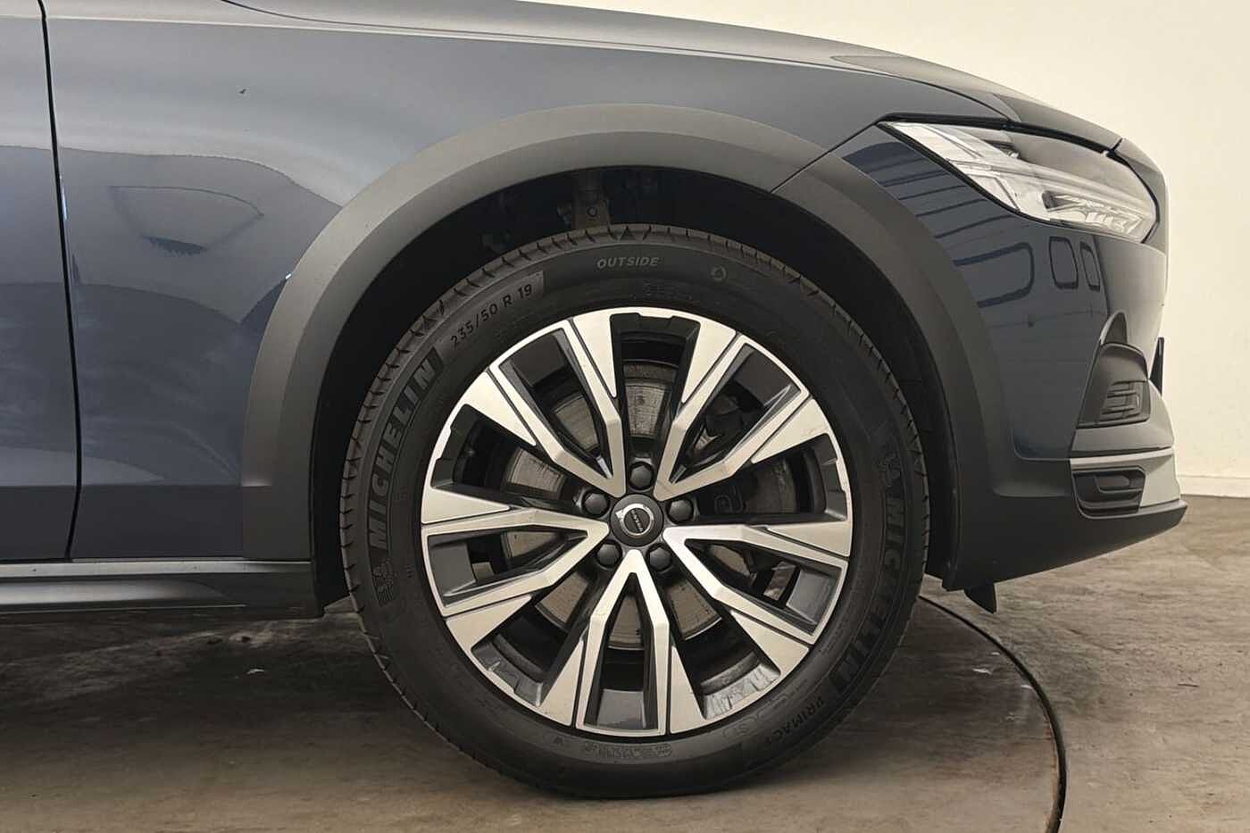 Volvo V90 Cross Country Country, B5 AWD mild hybrid