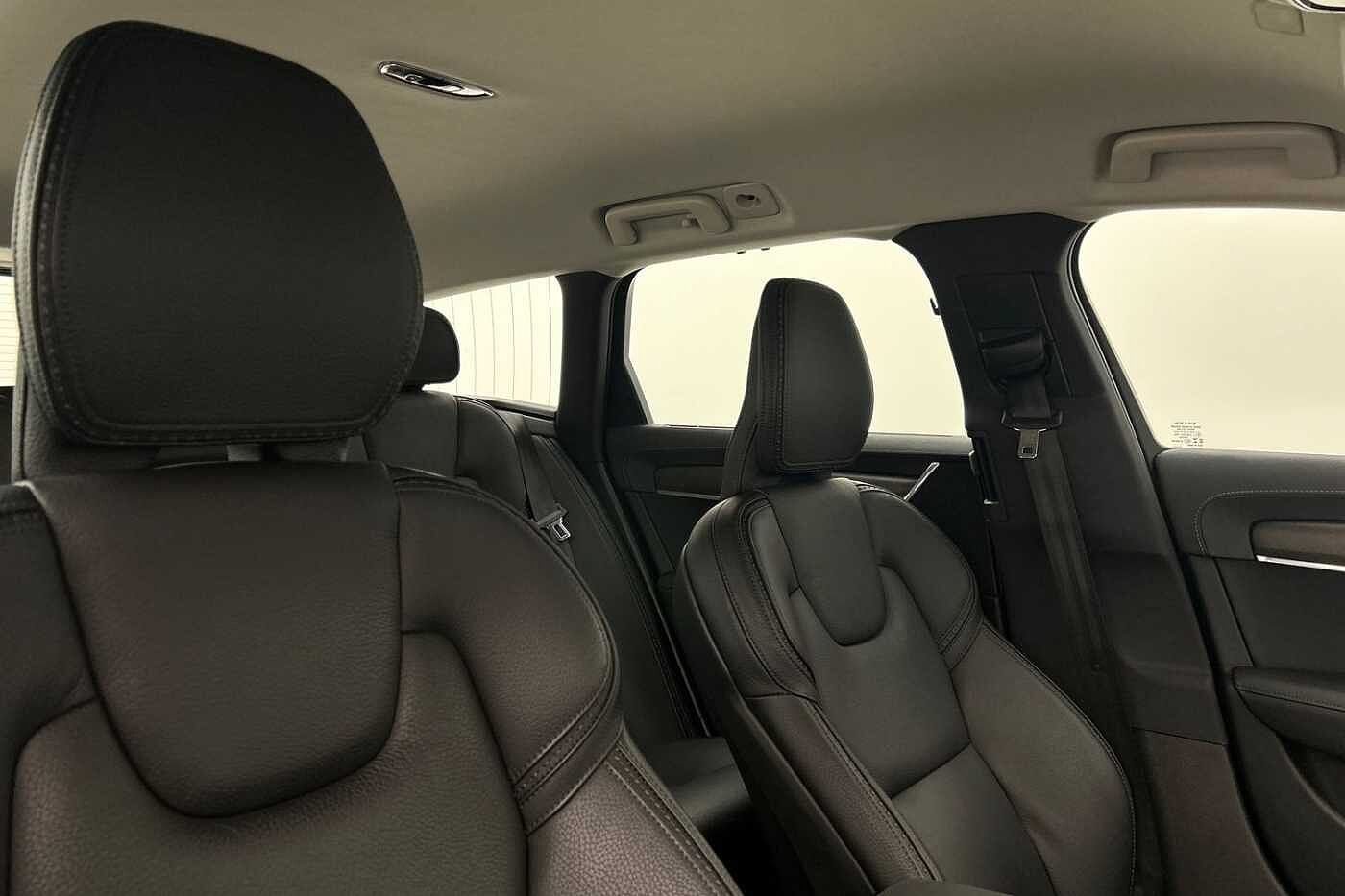 Volvo V90 Cross Country T5 AWD Plus Automatic