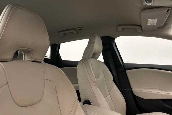 Volvo V40 T2 Inscription Manual