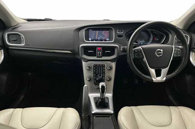 Volvo V40 T2 Inscription Manual