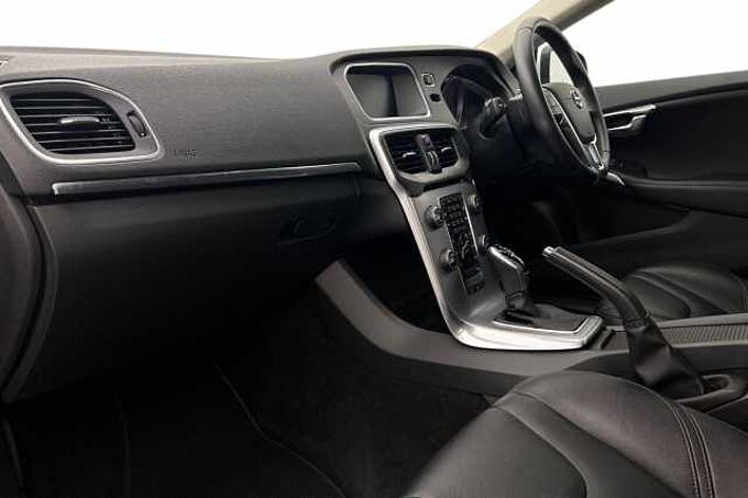 Volvo V40 T3 Inscription Automatic