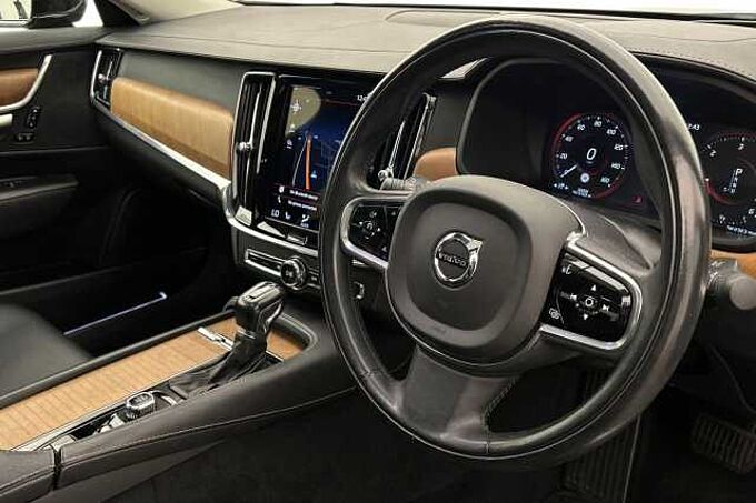 Volvo S90 D5 AWD Inscription Plus Automatic