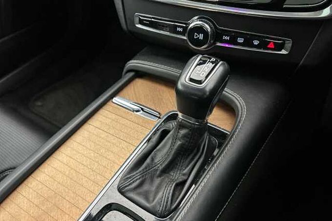 Volvo S90 D5 AWD Inscription Plus Automatic