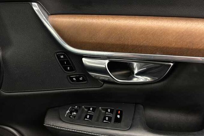 Volvo S90 D5 AWD Inscription Plus Automatic