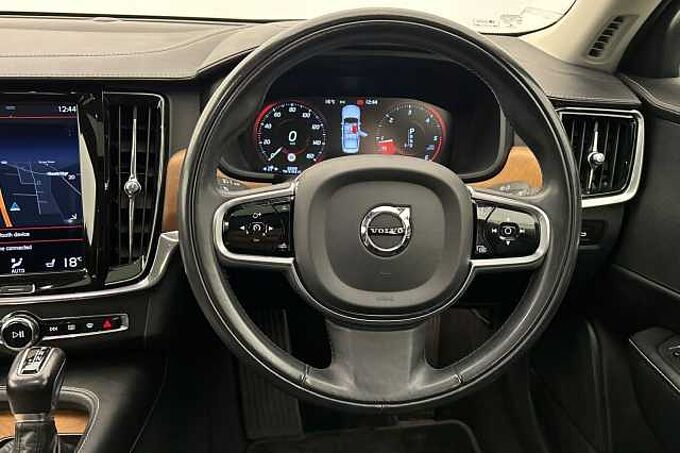 Volvo S90 D5 AWD Inscription Plus Automatic