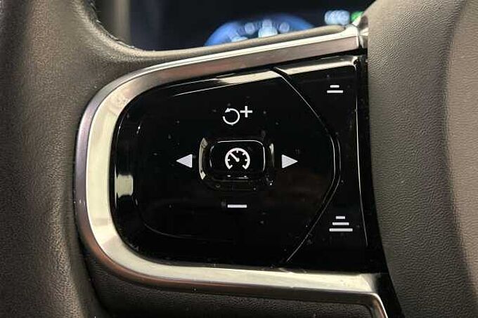Volvo S90 D4 Momentum Plus Automatic