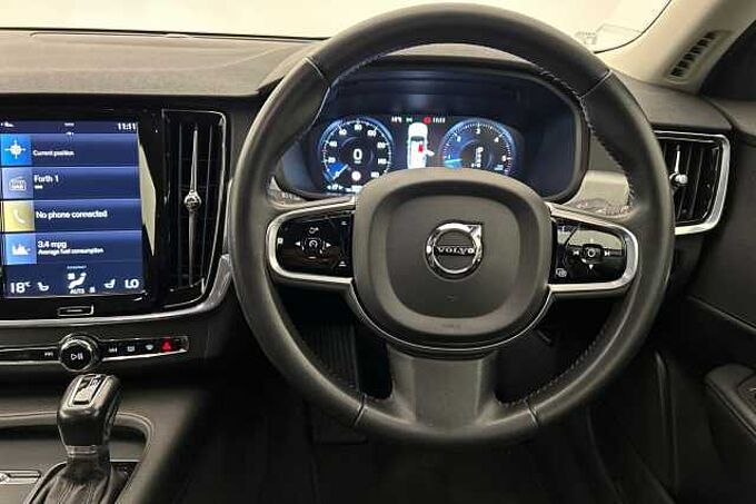Volvo S90 D4 Momentum Plus Automatic