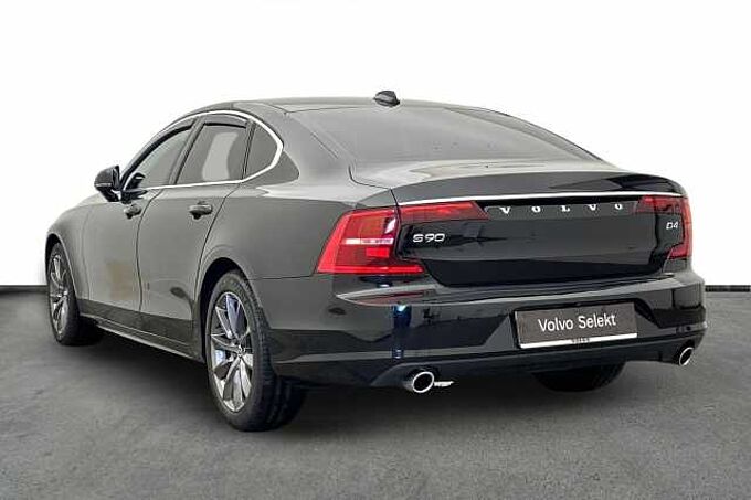 Volvo S90 D4 Momentum Plus Automatic