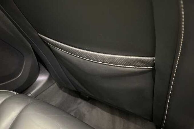 Volvo V40 T3 R-Design Pro Automatic
