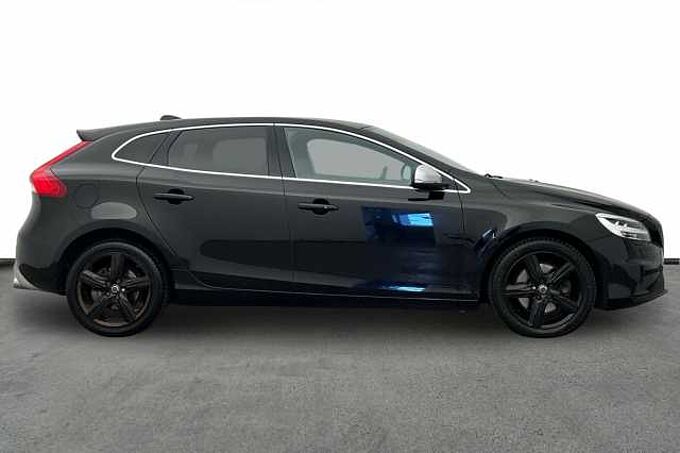 Volvo V40 T3 R-Design Pro Automatic