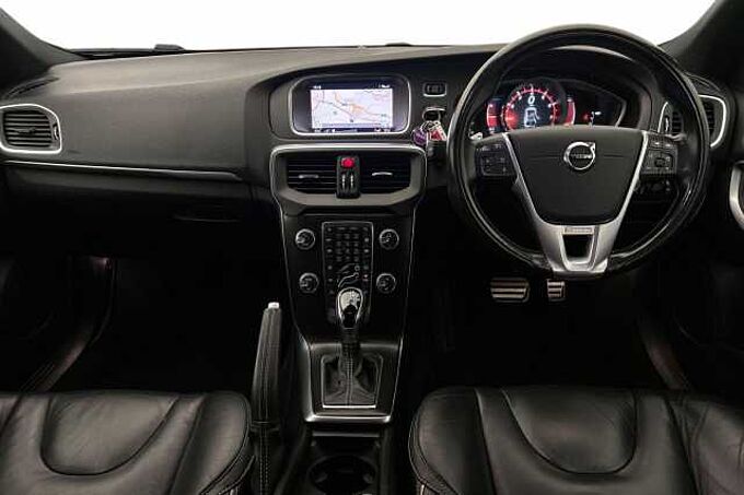 Volvo V40 T3 R-Design Pro Automatic