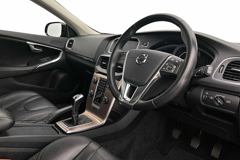 Volvo V40 Cross Country T3 Pro Manual