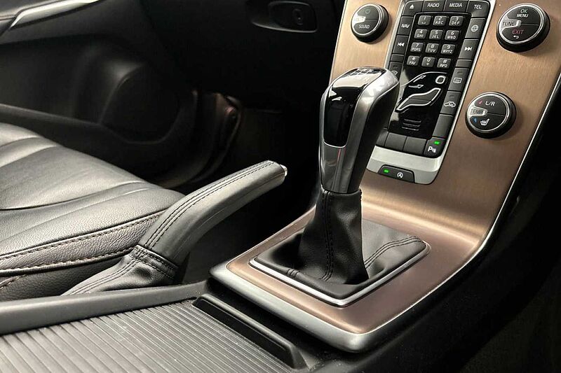 Volvo V40 Cross Country T3 Pro Manual