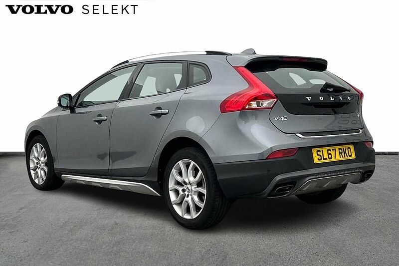 Volvo V40 Cross Country T3 Pro Manual