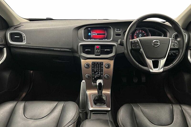 Volvo V40 Cross Country T3 Pro Manual