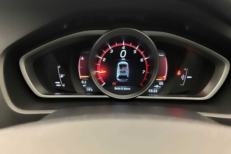 Volvo V40 Cross Country T3 Pro Manual