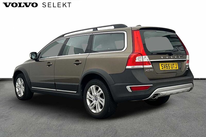 Volvo XC70 D4AWD SE Nav Manual