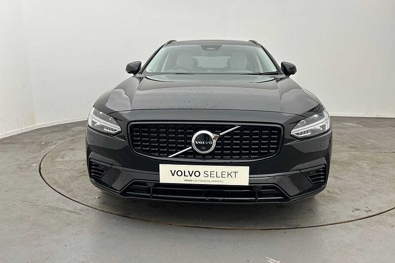 Volvo V90 Ultra, T8 AWD Plug-in hybrid, Electric/Petrol, Dark