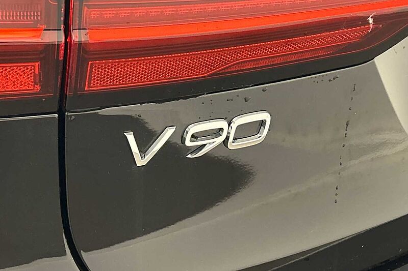 Volvo V90 Ultra, T8 AWD Plug-in hybrid, Electric/Petrol, Dark