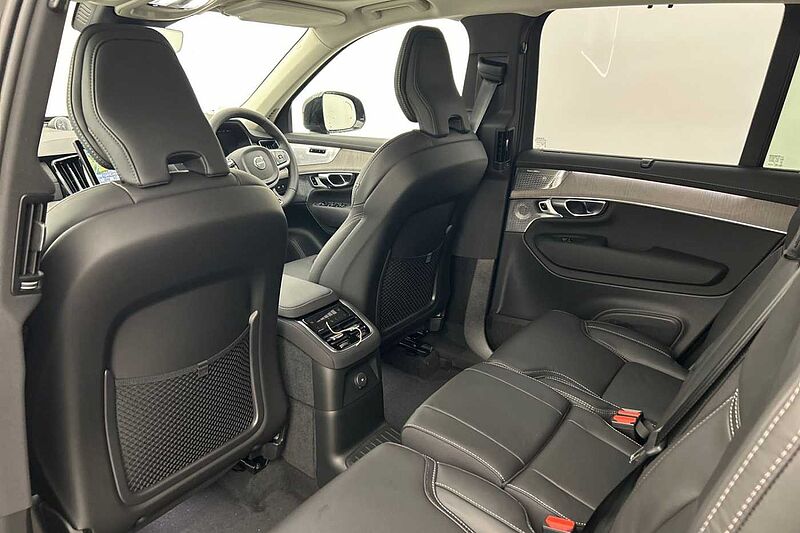 Volvo XC90 Ultra, T8 AWD Plug-in hybrid, Electric/Petrol, Dark, 7 Seats
