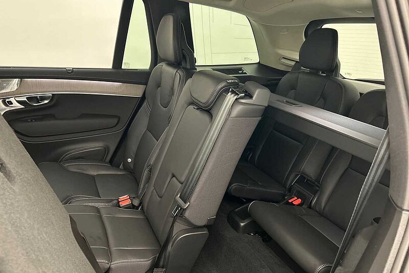 Volvo XC90 Ultra, T8 AWD Plug-in hybrid, Electric/Petrol, Dark, 7 Seats