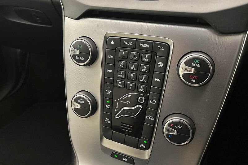 Volvo V40 T2 Inscription Manual