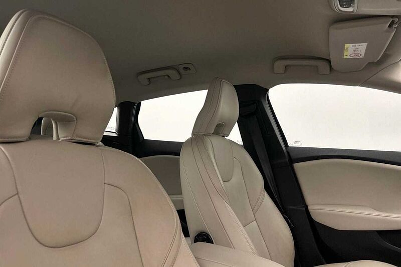 Volvo V40 T2 Inscription Manual