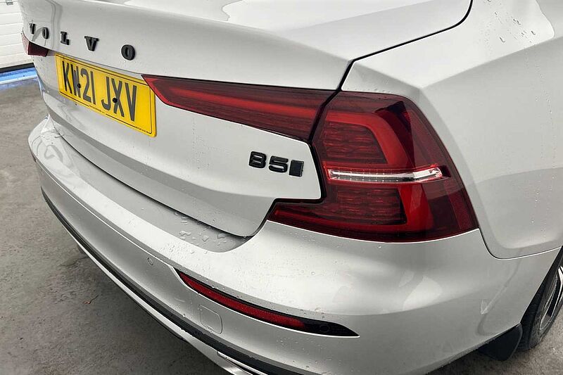 Volvo S60 R-Design, B5 mild hybrid