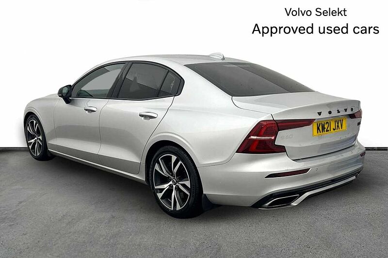 Volvo S60 R-Design, B5 mild hybrid