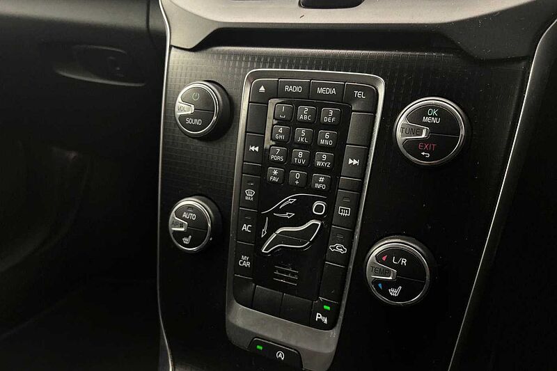 Volvo V40 T2 R-Design Manual