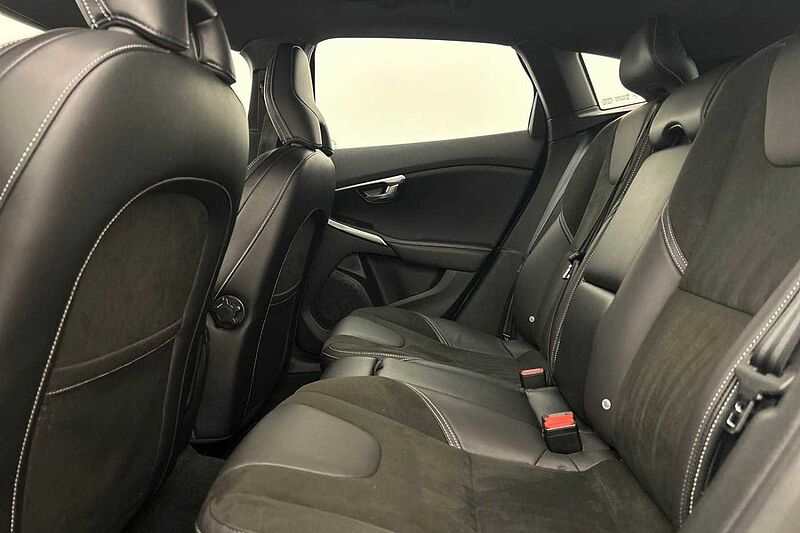 Volvo V40 T2 R-Design Manual