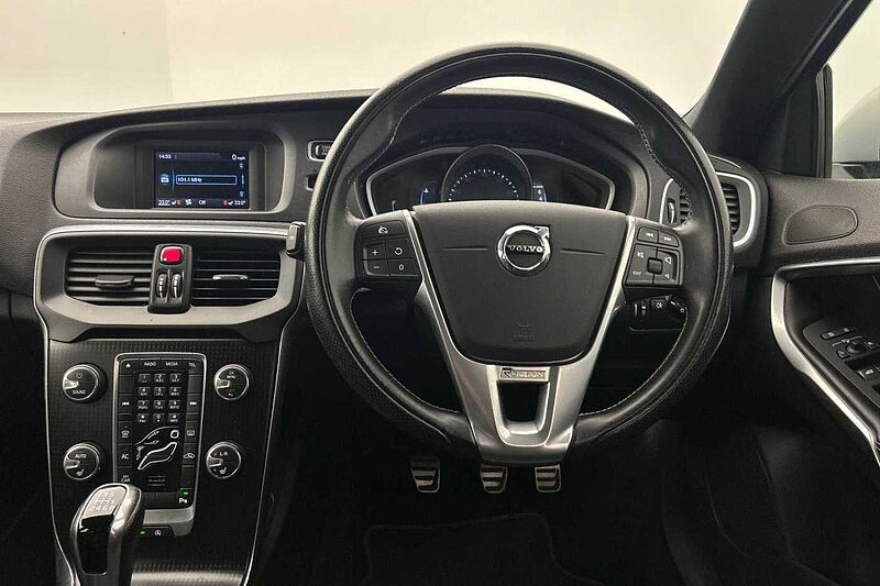 Volvo V40 T2 R-Design Manual