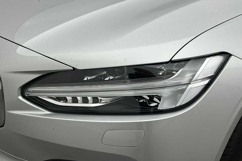 Volvo S90 D4 Momentum Automatic