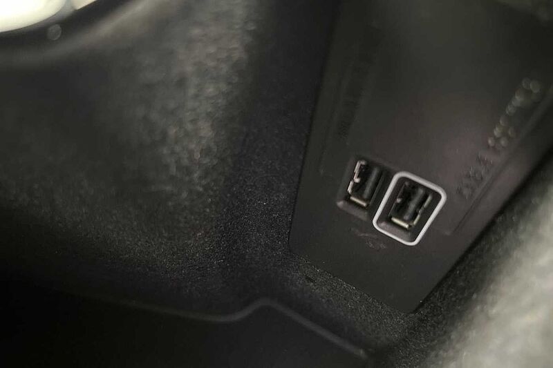 Volvo S90 D4 Momentum Automatic