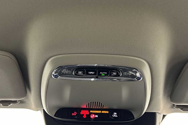 Volvo S90 D4 Momentum Automatic