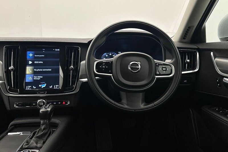 Volvo S90 D4 Momentum Automatic